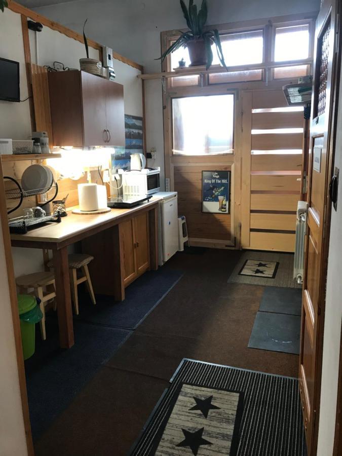 Camping Zakopane Willa Skoczek Oferta Nie Dotyczy Noclegu W Pokoju ,W Namiocie Reczniki Woda Mineralna , Koldra Poduszki Lub Spiwory Exteriör bild